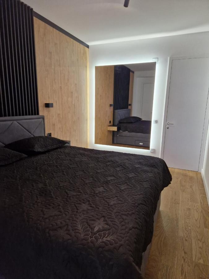 Tomas Lux Apartments Баня-Лука Экстерьер фото